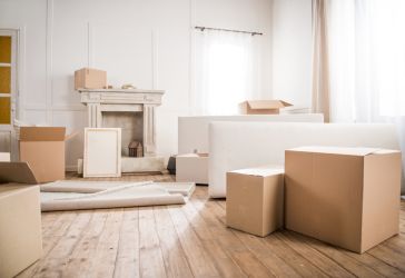 10 Tips On How to Move Furniture Without Scratching the Floor