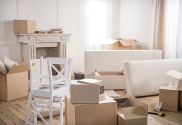 How to move furniture: 5 helpful tips