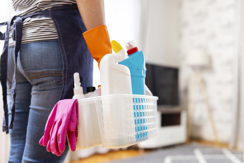 Move Out Cleaning Checklist: A Guide to Leaving Your Space Spotless