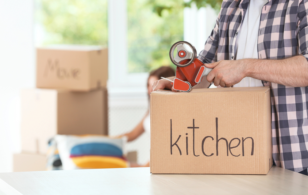 How to Pack a Kitchen for Moving: A Comprehensive Guide