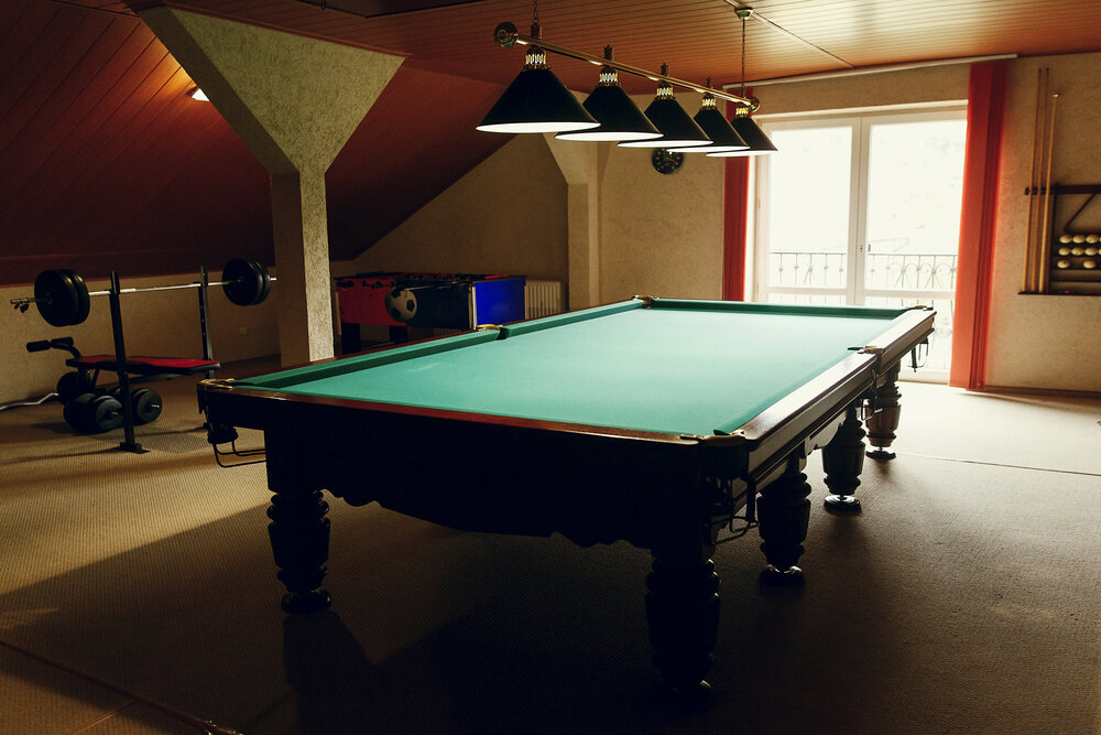 How to Move a Pool Table: A Comprehensive Guide