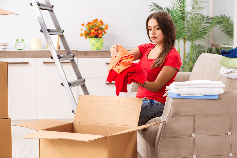 packing tips for moving clothes